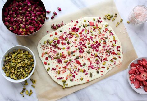 Rose & pistachio white chocolate bark - Katy Rexing Pistachio White Chocolate, Rose Pistachio, Pistachio Rose, White Chocolate Bark, Fruit Combinations, Types Of Fruit, Pineapple Smoothie, Freeze Dried Strawberries, Dried Strawberries