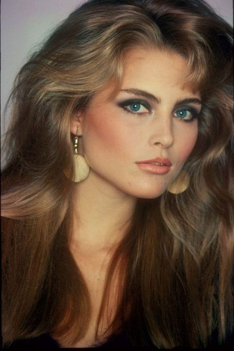 The 10 Biggest Supermodels Of The 1980s And What They Look Like Now 80s Hair And Makeup, 80s Makeup Looks, 80’s Makeup, 1980s Makeup, Kim Alexis, 1980s Hair, 70s Makeup, 80s Makeup, Retro Makeup