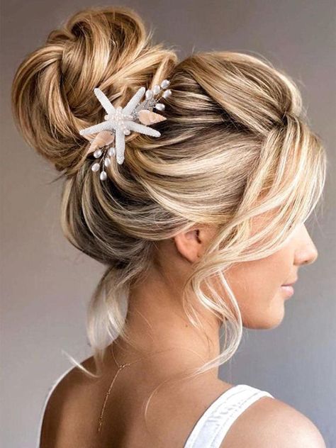 Bride Hairstyles Updo, Blonde Updo, Hairstyles Prom, Short Homecoming Hair, Simple Wedding Hairstyles, Long Hair Wedding Styles, Hair Guide, Homecoming Hair Down, Wedding Hairstyles Half Up Half Down