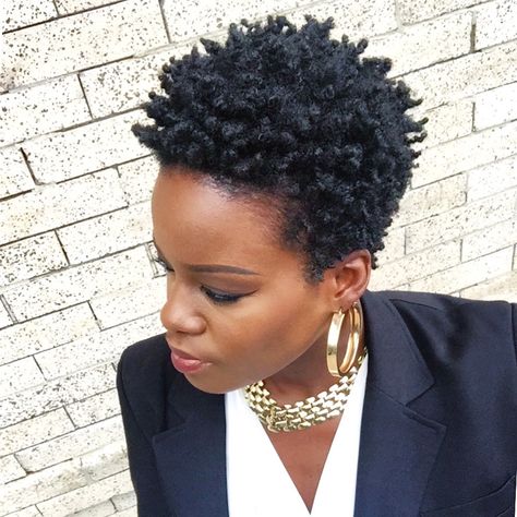 Twist Out on Tapered #TWA Tutorial #naturalhair #4chair #twistout Twa Twist, Tapered Twa Hairstyles, Tapered Hairstyles, Natural Hair Rules, Black Hairstyle, Natural Hair Twist Out, Twa Hairstyles, Tapered Natural Hair, Tapered Hair