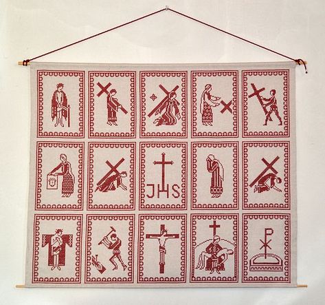 Faith Crafts, Christian Cross Stitch, Catholic Cross, Religious Crafts, Christian Crafts, Craft Photography, Stitching Cards, Stations Of The Cross, Christian Traditions