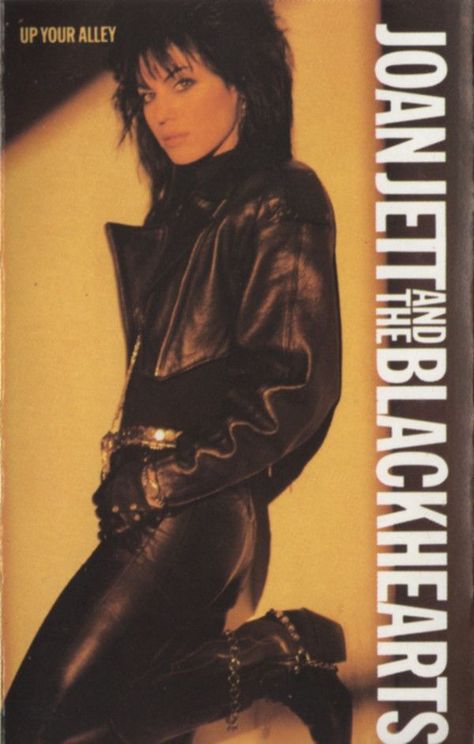 Joan Jett And The Blackhearts, 80s Rock Fashion, Dark Wave, Lita Ford, Rock Band Posters, 90s Rock, Rock Aesthetic, Women Of Rock, 80s Rock