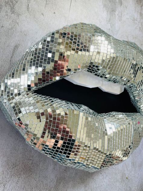 Pucker UP Paper Lips- handmade by Laura Richey Pump Lips, Paper Lips, Disco Tiles, Lip Artwork, Weird Furniture, Art Disco, Mini Mirror, Mannequin Art, Diy Wall Art Decor