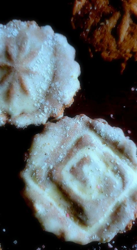 Baba Yaga’s Wild Spiced Honey Cookies – Gather Victoria Dnd Meals, Literary Food, Recipes Biscuits, Bakes Recipe, Christmas Bakes, Spiced Honey, Russian Folklore, Old Witch, Kitchen Witch Recipes