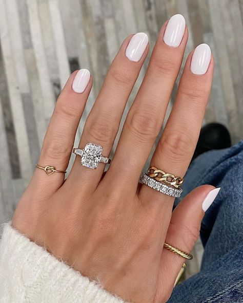 RING CONCIERGE on Instagram: “Radiant three-stone! Hand selected tapered Baguette side stones to match this colorless 4ct Radiant. Swipe for a closeup of this killer 💍” Wedding Ring Upgrade, Radiant Engagement Ring, Baguette Side Stones, Radiant Engagement, Radiant Ring, Baguette Engagement Ring, Radiant Cut Engagement Rings, Ring Concierge, Radiant Engagement Rings