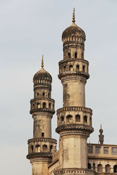 Charminar Painting, Masjid Minar, Islamic Mosque, Architecture Photography Buildings, Perspective Drawing Architecture, Building Aesthetic, Arsitektur Masjid, Easy Drawing Steps, Mosque Art