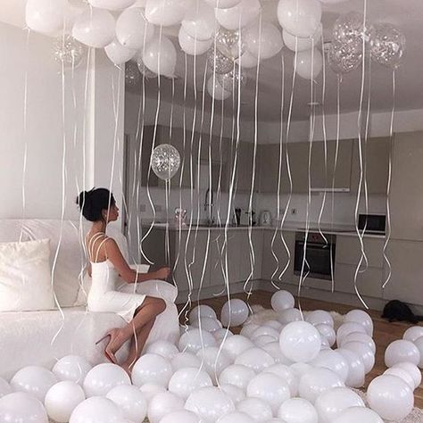 I am loving this all white #Engagement perfection!.. @jazmine_hh ❤ White Balloons, A Woman, Balloons, Birthday, White, Instagram