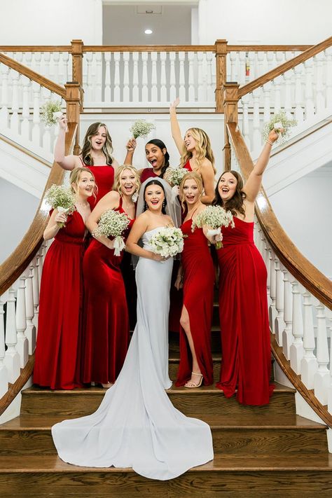 These bridesmaids were such a good time which made it so easy to capture so many wedding bridesmaid poses with the bride! I loved the color of their long burgundy bridesmaids dresses and their baby's breath bouquets made their dresses pop so perfectly. Click the pin to discover more wedding bridesmaid photo ideas, pre wedding bridesmaid photos, unique bridesmaid photos, brides and bridesmaid photoshoot ideas, bridesmaids poses, bridesmaid pictures getting ready, and more! Bridemates Photoshoot, Bridesmaids Photoshoot Ideas, Bridesmaid And Bride Photos, Bride With Bridesmaids Pictures, Bride And Bridesmaid Photo Ideas, Bridesmaid Poses With Bride, Poses With Bride, Wedding Bridesmaid Photos, Bridesmaid Photoshoot Ideas