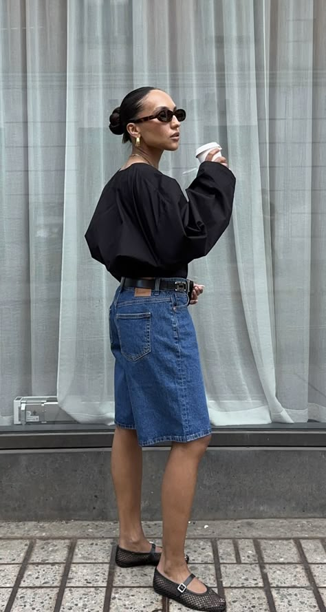 Alaia Outfit, Church Casual Outfit, Summer Work Outfits, Womens Fashion Inspiration, Classic Style Women, Casual Streetwear, School Fashion, Mode Fashion, Spring Summer Outfits