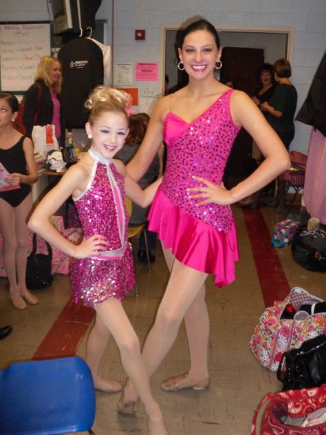 Chloe Dance Moms, Dance Moms Chloe Lukasiak, Dance Moms Season 4, Chloe And Paige, Dance Moms Chloe, Dance Moms Season, Dance Moms Cast, Chloe Lukasiak, Pink Coat