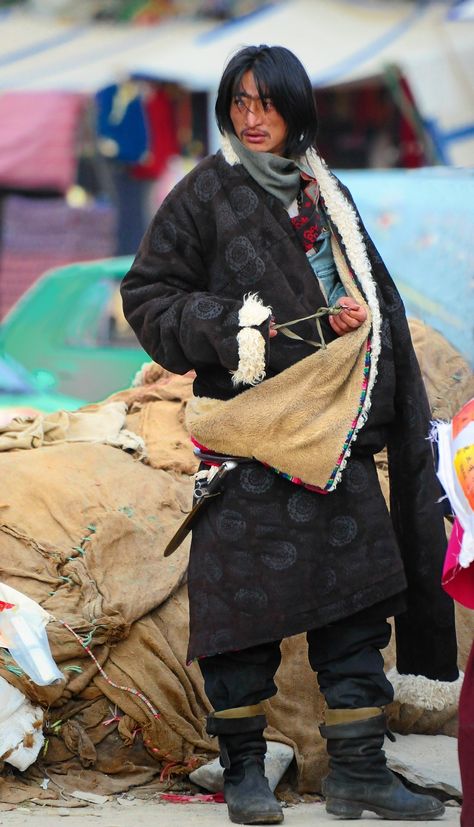 Tibetan Male Clothes, Tibetan Clothing Men, Tibet Clothing, Tibetan Chuba, Gansu China, Tibetan Dress, Turandot Opera, Tibetan Clothing, Tibetan People