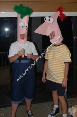 Phineas and Ferb DIY costume - funny stuff Couple Halloween Costume, Costumes Funny, Halloween Costume Idea, Phineas And Ferb, Couple Halloween, Halloween Costume, Halloween, Funny