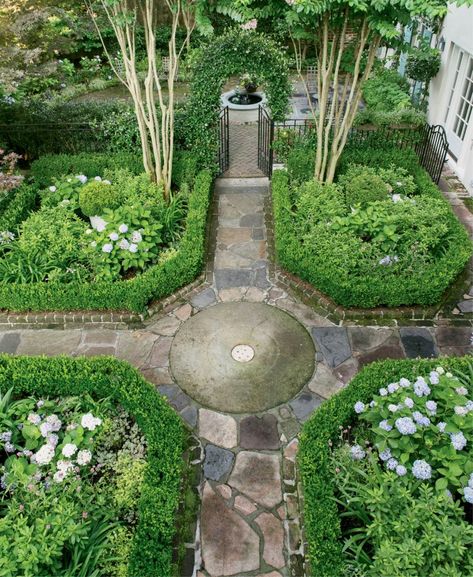 Welcome To Charleston| Charleston Magazine | Charleston, SC Colonial Garden, Parterre Garden, Charleston Gardens, Boxwood Garden, Formal Garden, Formal Gardens, Garden Pathway, French Garden, Courtyard Garden