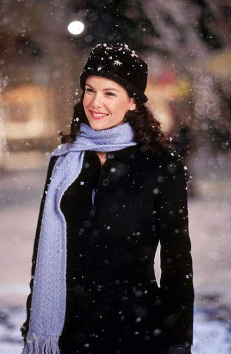 Lorelai Gilmore Style, Gilmore Girls Lorelai, Lorelei Gilmore, Gilmore Girls Fashion, Gilmore Girls Outfits, Lorelai Gilmore, Korean Girl Fashion, Rory Gilmore, Girly Fashion