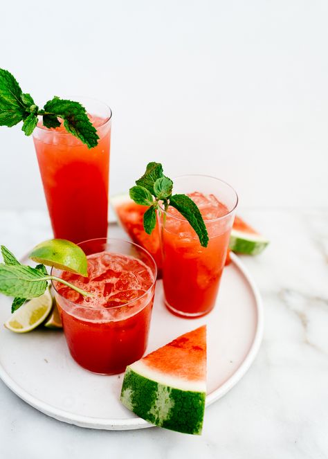 Juice Photography, How To Grow Watermelon, Fruit Juice Recipes, Farmers Market Recipes, Stem Challenge, Juice Diet, Healthy Drinks Smoothies, Fiber Rich Foods, Watermelon Fruit