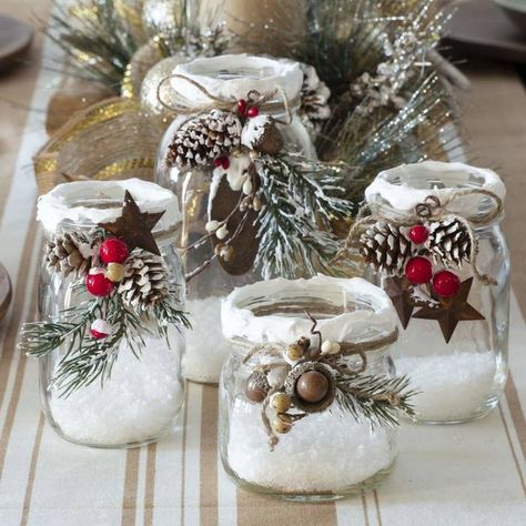 21 Holiday-Ready Items On Amazon Canada Frosted Mason Jars, Mason Jar Christmas Crafts, Christmas Mason Jars Diy, Deco Table Noel, Christmas Mason Jars, Christmas Jars, Holiday Crafts Christmas, Mason Jar Diy, Mason Jar Crafts