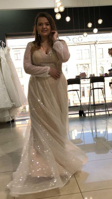 Boho Wedding Dress With Sleeves, Plus Wedding Dresses, Plus Zise, Long Sleeve Prom, Gorgeous Wedding Dress, Wedding Dresses Plus Size, Prom Dresses With Sleeves, Prom Dresses Long With Sleeves, Best Wedding Dresses