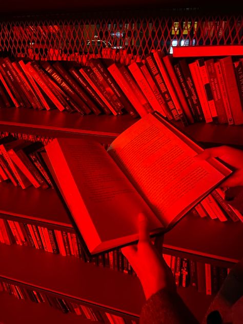 #books #bookshelf #red # redlight Red Writer Aesthetic, Red Reading Aesthetic, Red Aesthetic Books, Red School Aesthetic, Red Preppy Aesthetic, Red Book Aesthetic, Red Aesthetic Photography, Red Academia Aesthetic, Tbilisi Aesthetic