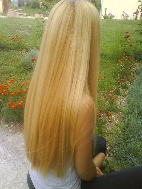 long Rapunzel Hair, Straight Blonde Hair, Super Long Hair, Long Blonde, Long Blonde Hair, Beautiful Long Hair, Silky Hair, Hair Envy, Grey Hair