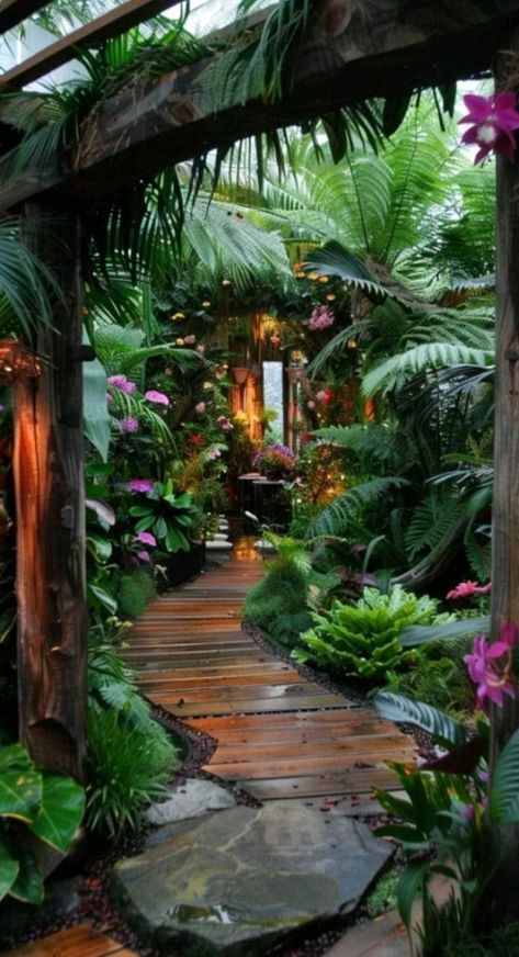 Tropical Cottage Garden, Green Backyard Landscaping, Resort Garden, Tropical Backyard Landscaping, Balinese Garden, Tropical Landscape Design, Garden Layouts, Tropical Garden Design, Eco Garden