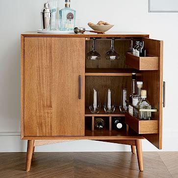 Mid-Century Bar Cabinet - Small Mid Century Bar Cabinet, Apartemen Studio, Bar In Casa, Mid Century Bar, Bar Cart Decor, Hus Inspiration, Mobile Bar, Drinks Cabinet, Plywood Furniture