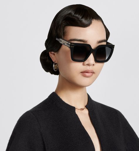 Dior Sunglasses Women, Sunglasses Women Black, Black Square Sunglasses, 70s Sunglasses, Sunglasses Dior, Denim Swimsuit, Christian Dior Paris, Christian Dior Sunglasses, Designer Sunglasses For Women