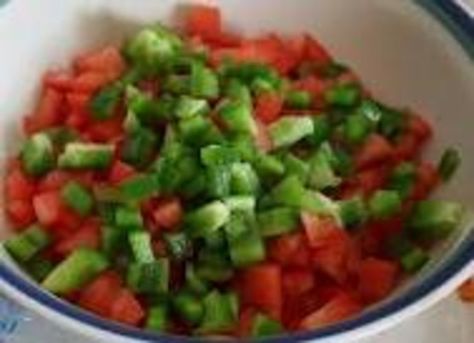 Make your own Rotel Tomatoes to suit your taste. You can make it hot or mild. Source: Now Your Cookin Canned Rotel, Rotel Recipes, Rotel Tomatoes, 5 De Mayo, Homemade Recipe, Garden Recipes, Copycat Recipe, Tomato Recipes, Canning Recipes