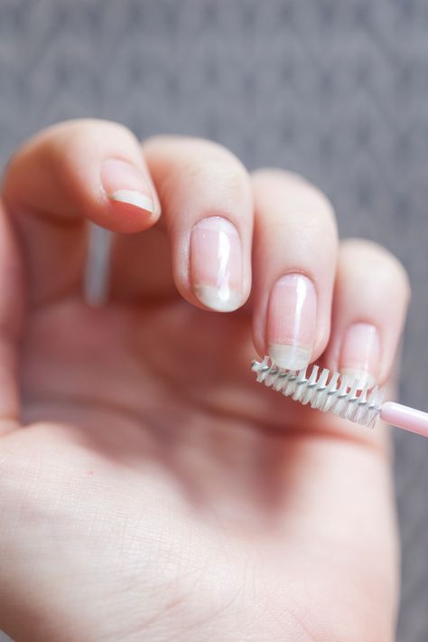 This tutorial will show you how to clean your nails without ruining your manicure. It's so easy. Nail Cleaning Hacks, How To Clean Nails, Nails Hygiene, Manicure Cleaning, Cleaning Nails, Nail Room Ideas, Nail Cleaning, Female Hygiene, Manikur Kuku