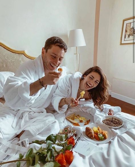 Valentine Hotel, Romantic Date Night Ideas, Luxury Couple, Engagement Inspiration, Engagement Photo Inspiration, Romantic Dates, Morning Wedding, Portrait Poses, Couple Shoot