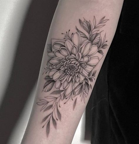 15 Most Beautiful Chrysanthemum Tattoo Designs | TattooAdore Mum Flowers Tattoo, Chrysanthemum Tattoos, Flower Outline Tattoo, Chrysanthemum Flower Tattoo, Red Flower Tattoos, Mum Tattoo, Left Arm Tattoos, Rose Tattoo Thigh, Chrysanthemum Tattoo