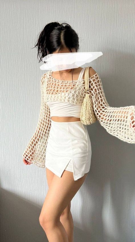 Crochet Top Outfit, Mode Crochet, Homecoming Hair, Hoco Hair, Modieuze Outfits, Crochet Top Pattern, Elegantes Outfit, Festival Looks, Crochet Blouse