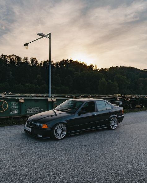 BMW E36 325i #bmw #bmwe36 #bmwaustria #bmwrepost Tuner Cars, Bmw E36, Dream Cars, Austria, Bmw, Cars, Quick Saves