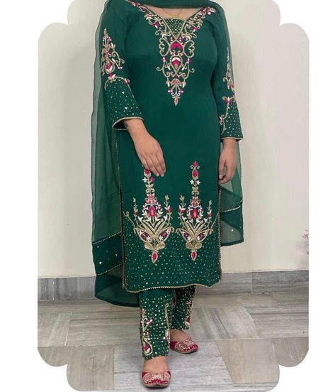 📦Dm us for online order& details customisation according to your choice Availability of matching punjabi jutti with dress ☎️ +91 8950444430 +91 9996460431 #boutique #boutiqueshopping #boutiquefashion #boutiquestyle #style #shopping #onlineshopping #boutiqueclothing #shoplocal #shopsmall #onlineboutique #fashionista #boutiquelove #ootd #smallbusiness #fashionblogger #boutiqueshop #instafashion #shop #boutiqueclothes #boutiqueonline #boutiquelife #boutiqueowner #design #womensfashion #... Punjabi Suits Designer, Couture Beading, Punjabi Suits Designer Boutique, Embroidery Store, Embroidery Boutique, Kurta Patterns, Colour Contrast, Punjabi Outfits, Classy Outfits For Women