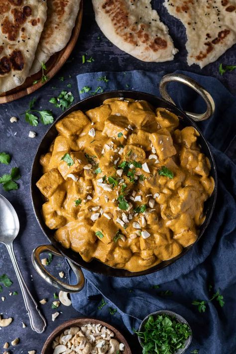 Vegan mushroom and tofu korma - this delicious vegan korma is rich, creamy and flavourful; it's way better than take out! You can vary the protein and veggies to suit you, making this a meal that everyone will love! #veganmeal #plantbased #meatfree #curry Tofu Korma, Vegan Korma, Korma Sauce, Vegan Curry Recipes, Vegan Mushroom, Tofu Dishes, Vegan Curry, Vegetarian Dinners, Vegan Meals