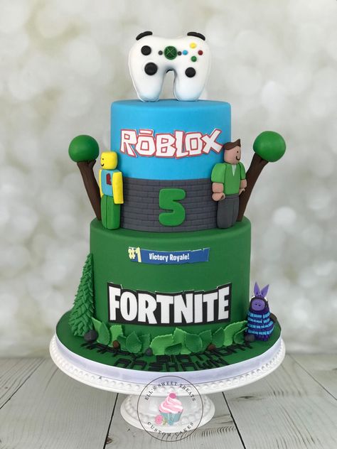 Roblox Cake / Gamer Cake / Fortnite Cake / x box cake Cake Fortnite, Playstation Cake, Gamer Cake, Princess Theme Cake, Xbox Cake, Roblox Birthday Cake, Fortnite Cake, Video Game Cakes, 12th Birthday Cake