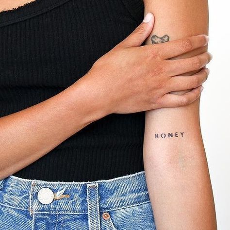 Honey Tattoo Words, Kiki Tattoo, Tattoo Words Fonts, Honey Tattoo, Tattoo Words, Rose Tattoo Sleeve, Rose Shoulder Tattoo, Feminine Tattoo Sleeves, Feather Tattoo Design