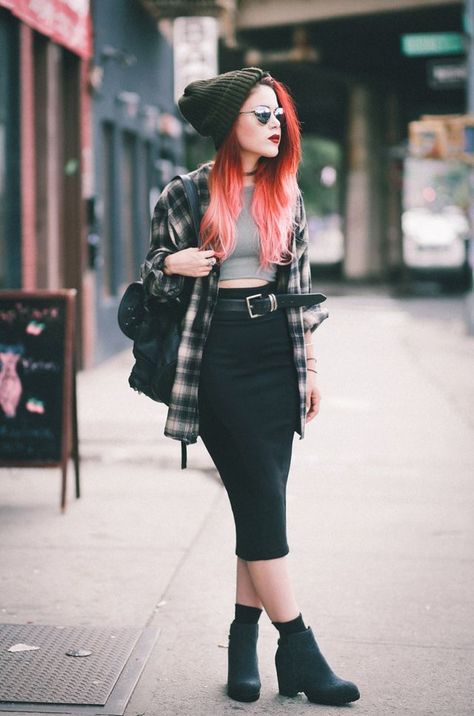 Polished Punk with Call It Spring Indie Outfits Grunge, Moda Rock, Look Grunge, Mode Rock, Goth Outfit, Mode Grunge, Tokyo Street Fashion, Le Happy, Mode Boho