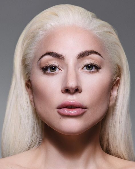 Lady Gaga on Tumblr Lady Gaga Face, Real Reference, Lash Designer, Lady Gaga Photos, Lady Gaga Pictures, Mother Monster, American Ballet Theatre, Chanel Makeup, Loud House