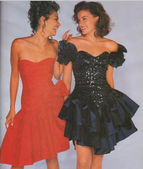 80s Prom Dress Aesthetic, 80s School Dance, 1980 Prom Dresses, 80s Formal Fashion, 80s Prom Aesthetic, 80s Dresses Formal, Lesbian Prom, Footloose Musical, Prom 80s