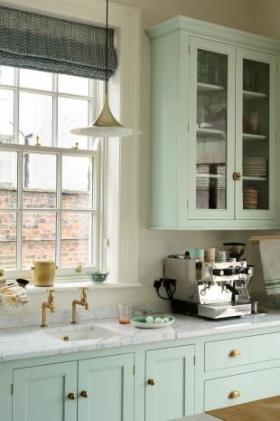 The York Townhouse Kitchen | deVOL Kitchens Mint Kitchen Decor, Mint Green Kitchen, Creative Kitchen Ideas, Mint Kitchen, Old Fashioned Kitchen, Built In Pantry, Devol Kitchens, Green Kitchen Cabinets, Best Kitchen Designs