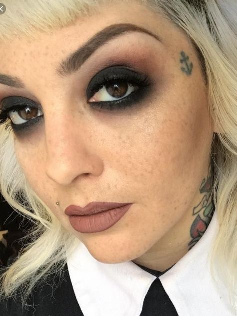 Leah Carmichael for Katvond Beauty  Smokey eye Smokey Eye With Glasses, Beauty Spot, Bold Makeup, Makeup Eyes, Kat Von D, Smokey Eye, Face Art, Wearing Black, Makeup Looks