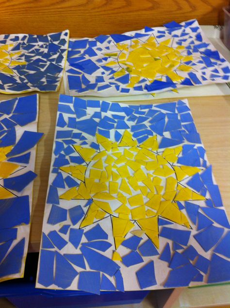 Greek Crafts For Preschool, Sun Mosaic Art, Sun Awareness Activities, Summer Solstice Art For Kids, Sun Art For Preschoolers, Sun Activity For Preschool, Weather Classroom Decorations, Greece Crafts For Kids, Sun Art Projects For Kids