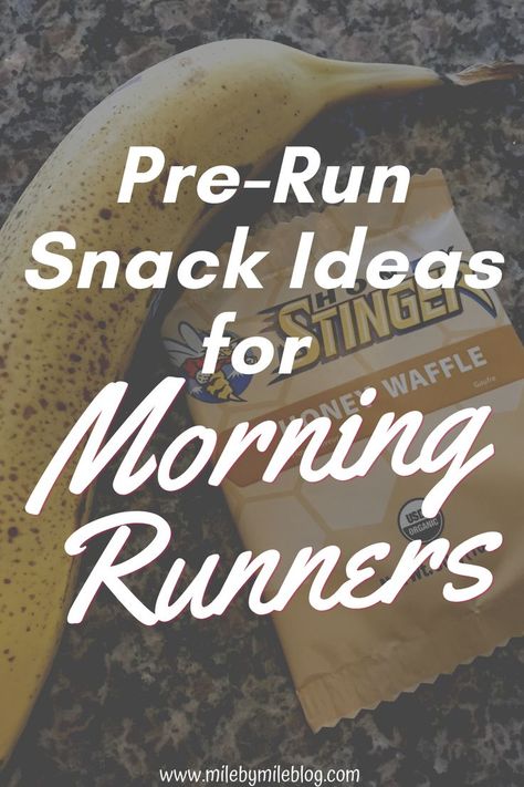 It's not always easy to find pre-run snacks and meals that will feel good on your run while also fueling you well. Here are some ideas for what to eat before a morning run. Healthy Sport Snacks, Eating Before Running, Best Food For Runners, Pre Run Snack, Pre Workout Breakfast, Sports Snacks, Runners Food, Running Food, Running Fuel