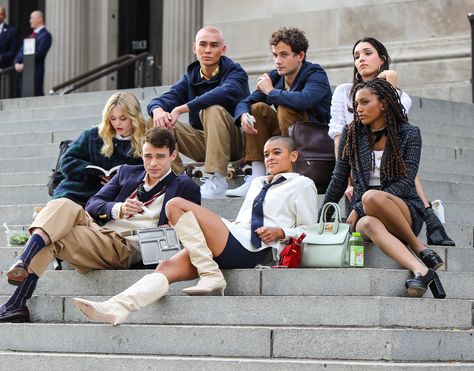 New Gossip Girl, Chuck E Blair, Max Wolfe, Margaret Colin, Gossip Girl Cast, Gossip Girl Episodes, Tavi Gevinson, Dan Humphrey, Jordan Alexander