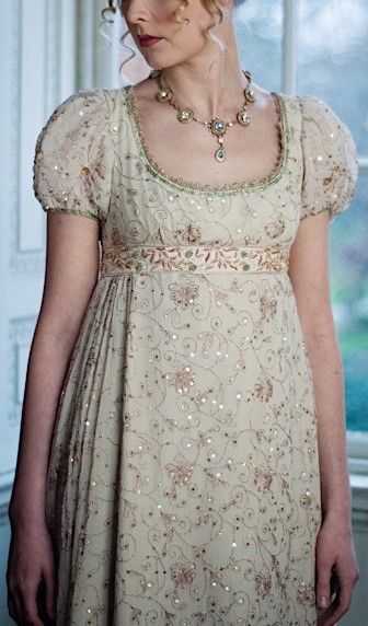 Jane Austen Prom Dress, Brigerton Dresses, 1813 Dress, 1813 Fashion, Bridgerton Clothes, Bridgerton Dresses Inspired, 1810s Dress, Bridgerton Fashion, 1810s Fashion