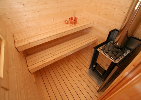 Build Your Own Sauna, Sauna At Home, Wood Burning Sauna, Cabin Sauna, Diy Sauna, Building A Sauna, Diy Heater, Wood Burning Heaters, Sauna Diy