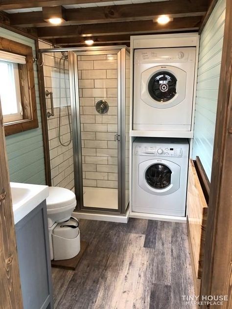 Cleveland Tennessee, Wohne Im Tiny House, Tiny House Interior Design, Shed Home, Shed To Tiny House, Tiny House Loft, House Loft, Tiny House For Sale, Tiny House Inspiration