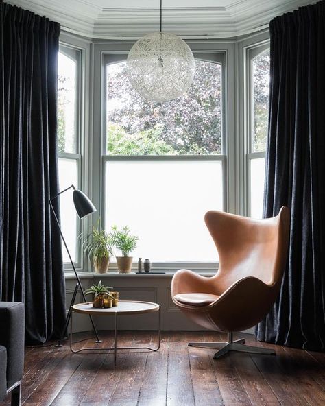 Bay Window Reading Nook, Bow Window Treatments, Window Chair, Ikea 2015, Bay Window Living Room, Bay Window Seat, Window Seat Design, Window Nook, Bow Window