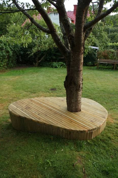 Gazebo Around Tree, Tree Chairs Ideas, Diy Tree Bench, Tree Surround Bench, Benches Around Trees, Circle Bench Around Tree, Round Bench Around Tree, Tree Bench Wrap Around, Seat Around Tree