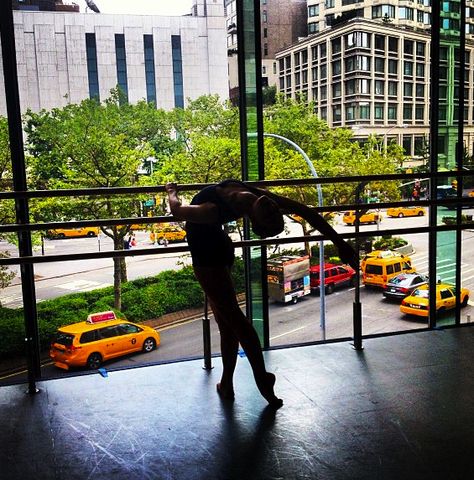 Juliard Julliard School Aesthetic Dance, Julliard Aesthetic, Juliard School Aesthetic, Juilliard Aesthetic, Julliard School Aesthetic, Juliard School, Julliard School, Couple Dance, Vision Board Photos